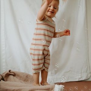 Kate quinn bundle 12-18 months